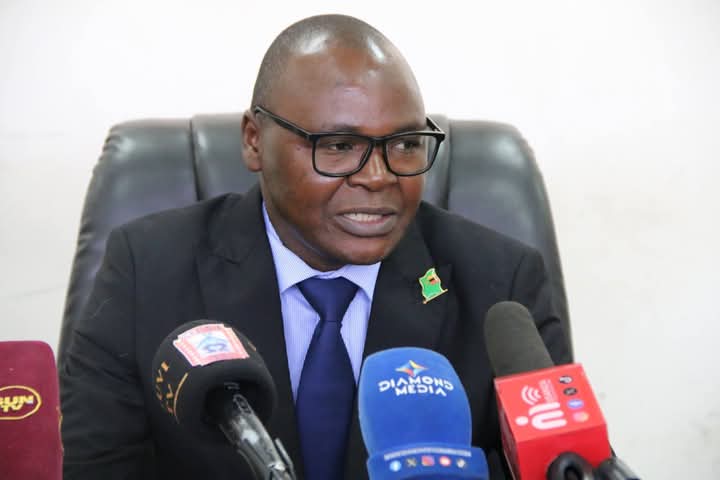 Delivery of ‎156 Ambulances delayed